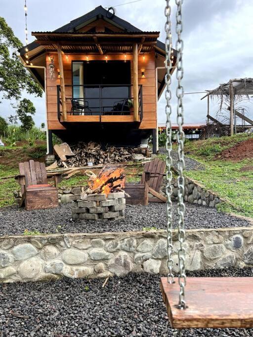 Cabana Romantica En La Montana Apartment Turrialba Exterior photo